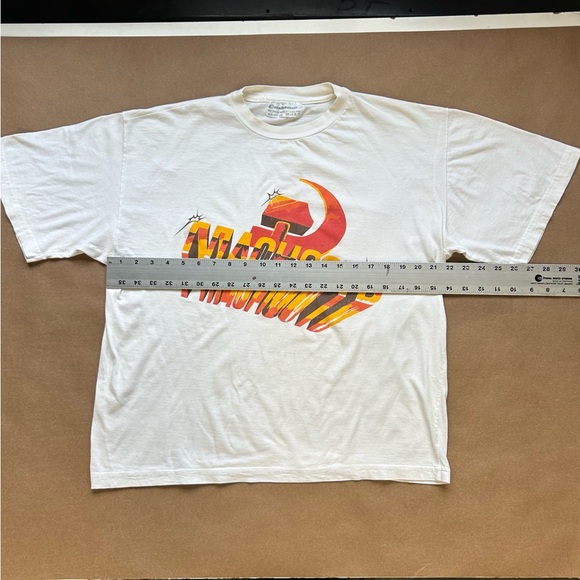 Vintage 80s Russian Cyrillic printed T-shirt, super soft boxy cropped fit - Picture 4 of 7